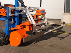 Drum Mulcher: chips branches, grass, and flowers for efficient cutting and mulching.